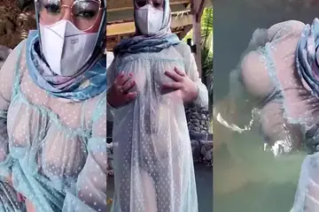 Bokep Jilbab Transparan Di Kolam Renang Viral poster