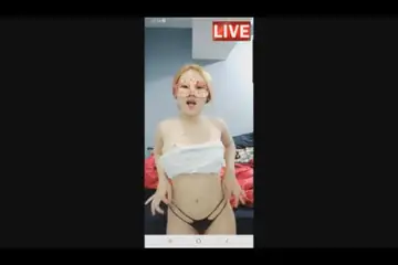 Live Show 190 Cewek Gendut Binal Squirt Lumer WOT poster